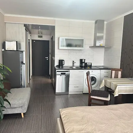 アパート Lovely With Sea View Grand スヴェティ・ヴラス